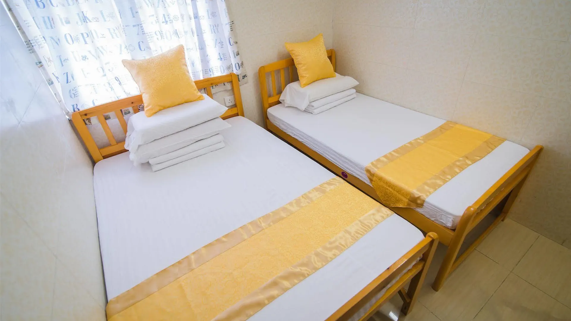 Me Easy Hostel Hong Kong