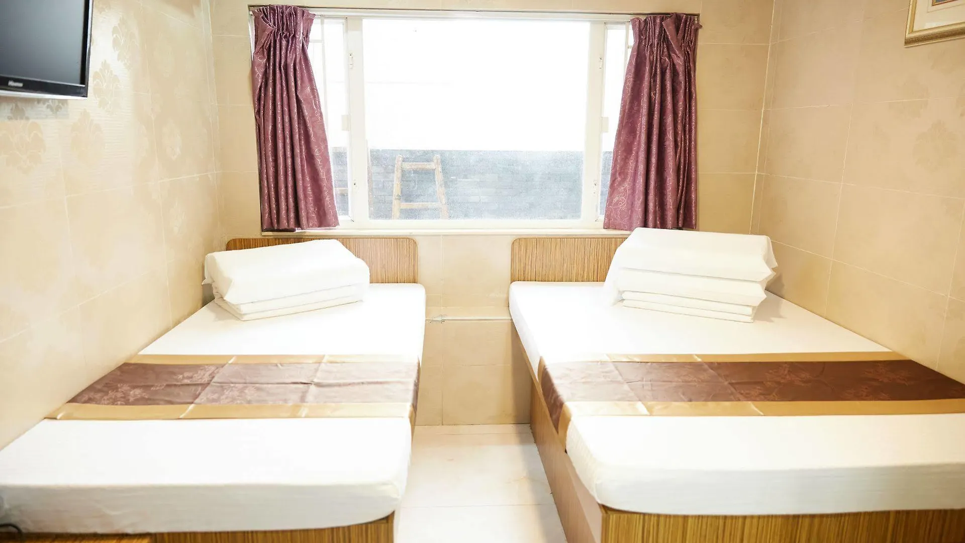 Me Easy Hostel Hong Kong 0*,  China